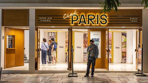 Πότε ανοίγει ξανά το θερινό Cine Paris