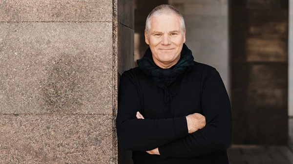 Για τον Chris Baldwin, η μαγεία των "Ελευσίνιων Μυστηρίων" είναι η ανάδυση πολλαπλών δημιουργικών φωνών