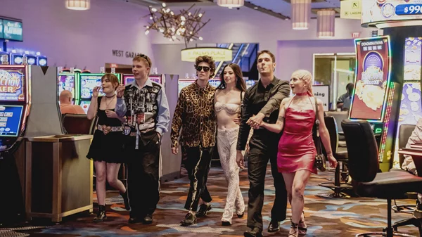 Το Σωματείο Αμερικανών Σκηνοθετών "ψηφίζει" Σον Μπέικερ