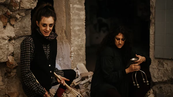 Τα πέντε αφηγήματα του Edgar Allan Poe στο θέατρο Arroyo