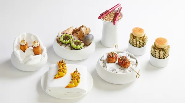 Νέα εποχικά μενού στα "GB Roof Garden" και "Tudor Hall"