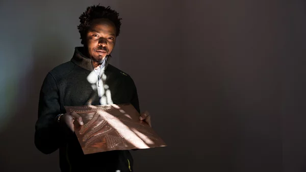 Sammy Baloji: "Θα ήταν κρίμα εάν οι αφρικανικές καλλιτεχνικές πρακτικές ήταν μόνο μια τάση και άρα  κάτι το προσωρινό"