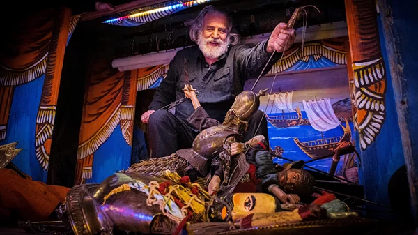 Σικελικές μαριονέτες από τον διεθνούς φήμης Mimmo Cuticchio στον Φιλολογικό Σύλλογο Παρνασσός