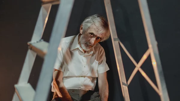 Τη θεατρική παράσταση "Οδυσσέας" υποδέχεται το Μικρό Γκλόρια τον Οκτώβριο