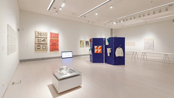 Τα δωρεάν της εβδομάδας: Οι Phantom Investigations "σκαλίζουν" το αρχείο του ΕΜΣΤ