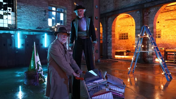 Ο Σωτήρης Γκορίτσας επιστρέφει με την ταινία "Εκεί που Ζούμε" (trailer)