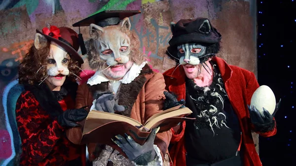 Χριστούγεννα στην παιδική-εφηβική σκηνή του Θεάτρου Κάτω απ’ τη Γέφυρα;