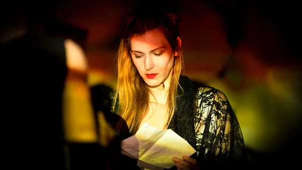 Πρεμιέρες: Οι νέες θεατρικές παραστάσεις της εβδομάδας