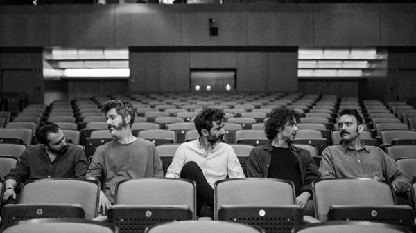 O Μιχάλης Καλκάνης παρουσιάζει το νέο του δίσκο στο Half Note