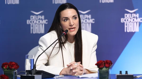 Η Κατερίνα Ευαγγελάτου μίλησε στο Οικονομικό Φόρουμ Δελφών