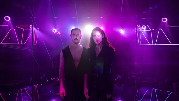 "Glorious Epic": Έχεις ξαναδεί σύγχρονο χορό στο Alcatraz Strip Club;