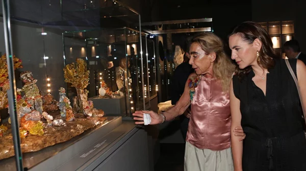 Εγκαινιάστηκε το Πολιτιστικό Κέντρο "Νίκη Παπαθεοχάρη" στα Αστέρια Γλυφάδας