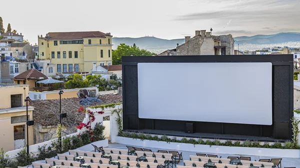 Άνοιξαν τα θερινά σινεμά της Αθήνας! Δείτε την αναλυτική λίστα