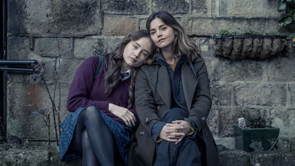 "The Jetty": Στην Cosmote TV το νέο αστυνομικό θρίλερ του BBC μαζί με δύο ακόμα πρεμιέρες