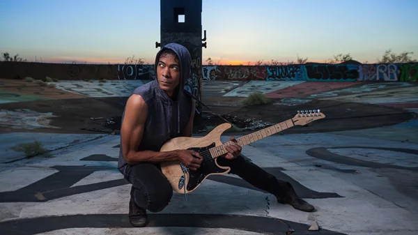 Greg Howe και Mohini Dey κάνουν στάση στο "Αθηνά Live"