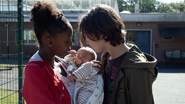 Νεαρές Μητέρες