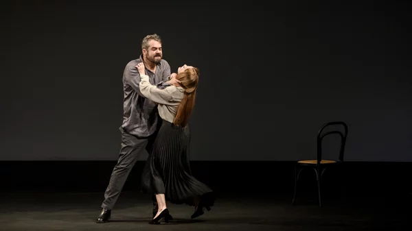 "Ψηλά απ’ τη γέφυρα": Αντίστροφη μέτρηση για την παράσταση των 45.000 θεατών