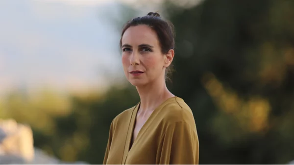 Ρηνιώ Κυριαζή: "Η επιθυμία της Αντιγόνης έρχεται μαζί με την πρώτη μου επιθυμία να ασχοληθώ με το θέατρο"