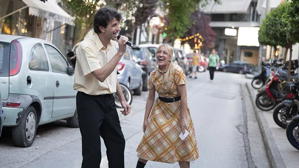 "Επόμενη Στάση: Κυψέλη": Ενα θεατρικό περιπατικό ταξίδι στη πιο πολύχρωμη γειτονιά της Αθήνας