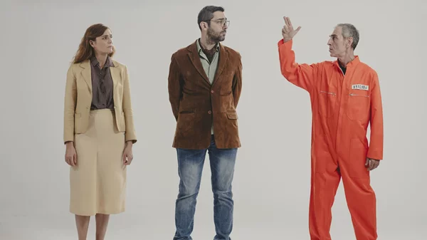 "Intra Muros" του Αλεξίς Μισαλίκ – Ένα prison drama στο Θέατρο του Νέου Κόσμου