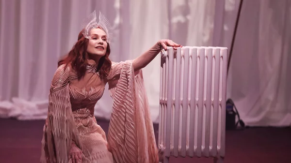 "Βερενίκη": Η νέα παράσταση του Ρομέο Καστελούτσι στη Στέγη Ιδρύματος Ωνάση