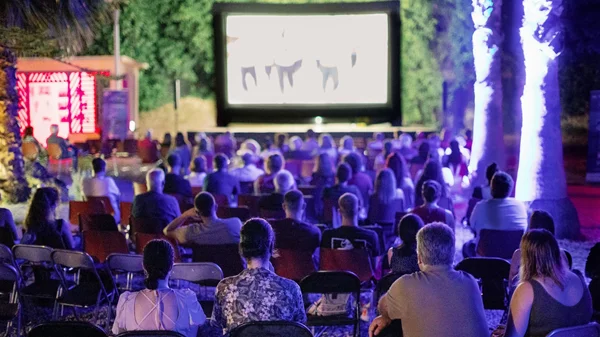 Στο Αίγιο γεννιέται μια φρέσκια κινηματογραφική κοινότητα