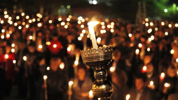 Κατάνυξη στις ομορφότερες αθηναϊκές εκκλησίες για Επιτάφιο και Ανάσταση