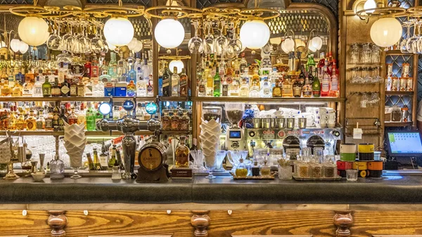 Ο 'Παλιάτσος' σερβίρει νόστιμες ιστορίες