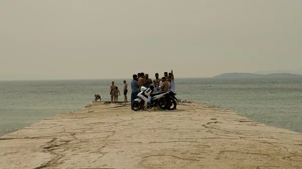 Φωτορεπορτάζ: Για μπάνιο με το 122