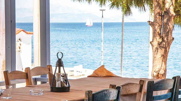 Κοράλι: Γαστρονομία με ψυχή και αλάτι