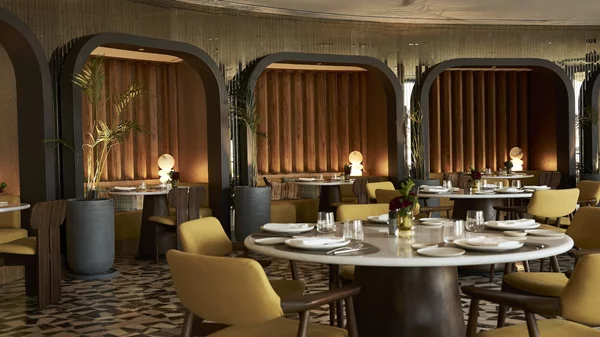 "Ora" για wine & dine στο "One&Only Aesthesis"