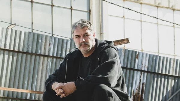 Κουίζ: Πόσο καλά ξέρεις τον Βασίλη Μπισμπίκη;