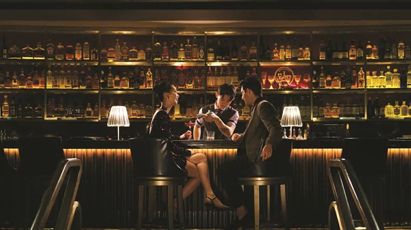 Η Σιγκαπούρη μέσα από τις μπάρες της