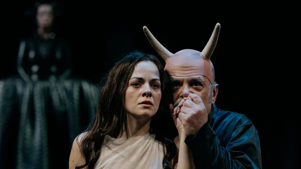 "Περλιμπλίν και Μπελίσα" και μετά το Πάσχα