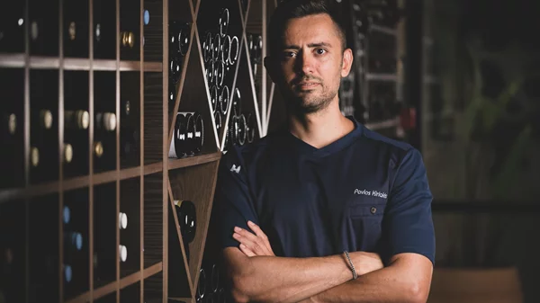 Ο Παύλος Κυριάκης είναι ο νέος executive chef στο 'Elaia' του 'Kapsaliana Village'