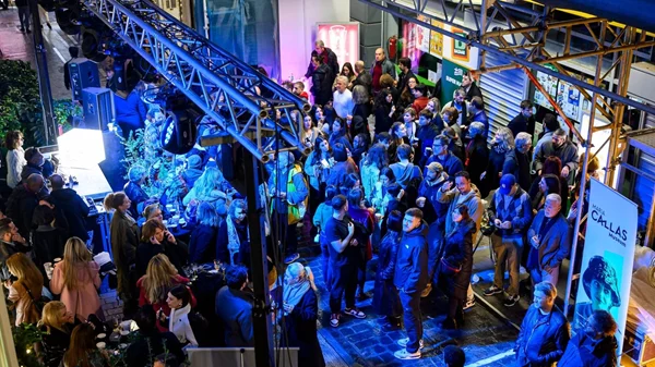 Ένα απροσδόκητο street party θα παίξει στη Μητροπόλεως