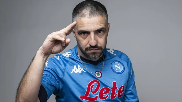 "Off the Hook":  ΛΕΞ, Λόγος Τιμής, Santa Salut και άλλοι στο φετινό line-up