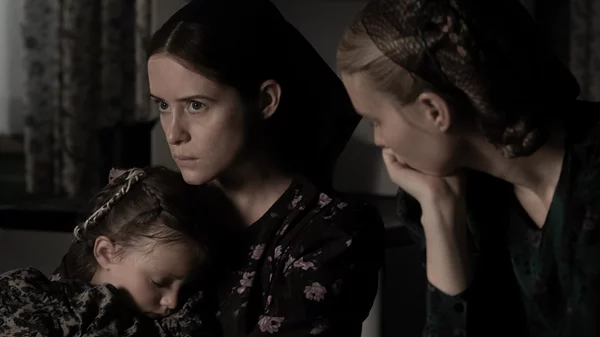 Κλερ Φόι & Μπεν Γουίσο μιλούν στο "α" για τις "Γυναικείες Κουβέντες"