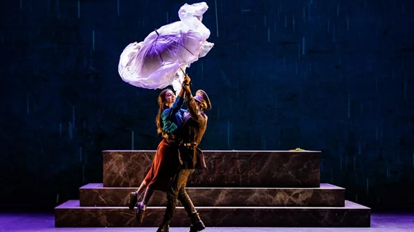 "Still-Ένα άγαλμα που γύρισε τον κόσμο"- Μια μαγική παράσταση για τη φιλία, την ειρήνη και την αγάπη