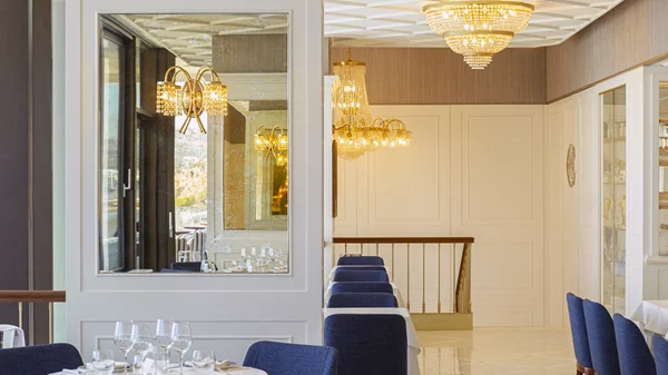 'Cova Astir Marina' για ιταλιάνικο μπονβιβερισμό στη Βουλιαγμένη