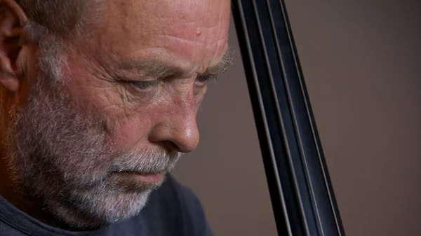 O Ντέιβ Χόλαντ και το Kismet Quarter σε μια βραδιά κάτω από την Ακρόπολη