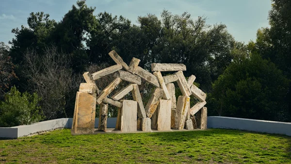 Με θερινό σινεμά, dj sets και ασυνήθιστες ξεναγήσεις μας υποδέχονται τα "Plásmata" στο Πεδίον του Άρεως