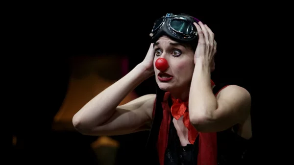 "Έρως μονόπτερος ο πλάνης": Η παράσταση του Γεράσιμου Γεννατά και της Μάριας Φλωράτου επιστρέφει