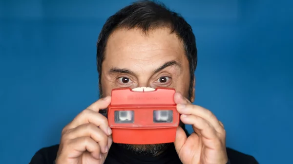 Το Φεστιβάλ Θεσσαλονίκης κάνει αφιέρωμα στον καταξιωμένο σκηνοθέτη Πάνο Χ. Κούτρα