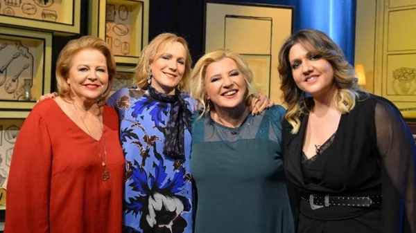 Η "Αυλή των Χρωμάτων" αφιερώνεται στις γυναίκες