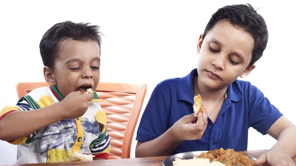 Κανόνας των 5 δευτερολέπτων και βακτήρια: Αλήθεια ή μύθος;