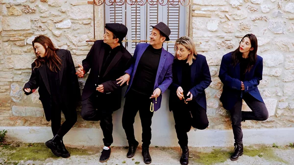 Ο "Μουνής" της Λένας Κιτσοπούλου έρχεται στο Olvio