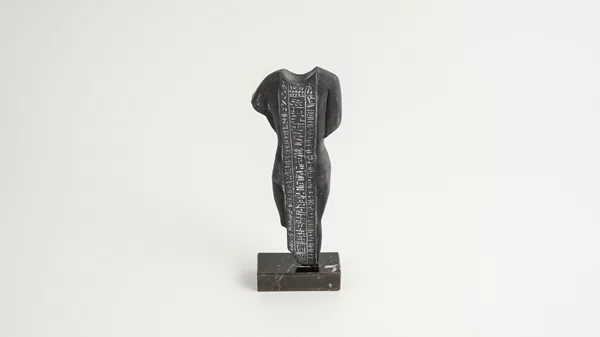 Cycladic Shop: Νέα, περίτεχνα αντικείμενα εμπνευσμένα από την έκθεση "Κυκλαδίτισσες"