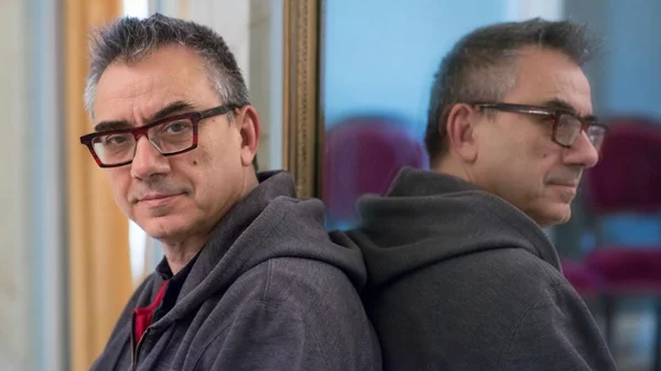 Δημοτικό Θέατρο Πειραιά: Ο Νίκος Διαμαντής επιστρέφει ως καλλιτεχνικός διευθυντής