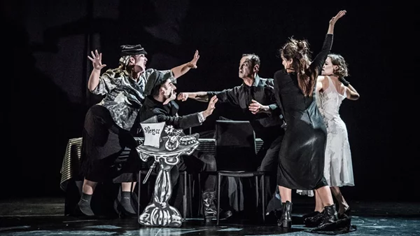 Τελευταία παράσταση για το "Scarmface" στο θέατρο Olvio